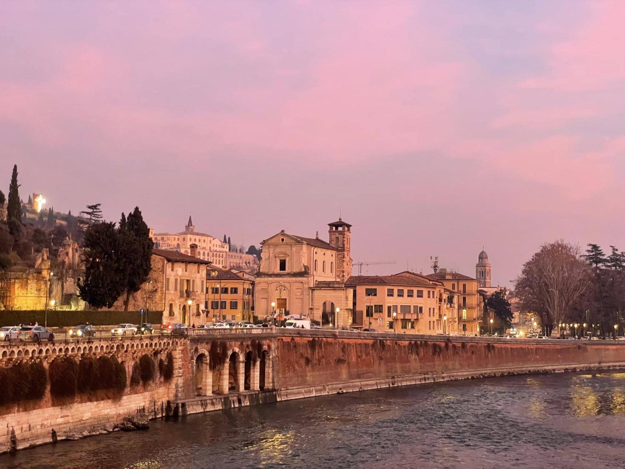 Primavera Al Teatro Romano 维罗纳 外观 照片